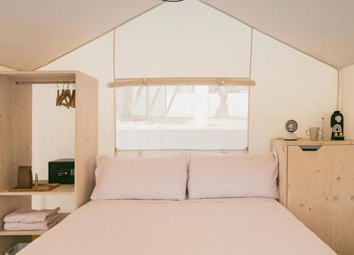 Wecamp Cadaques Hotel